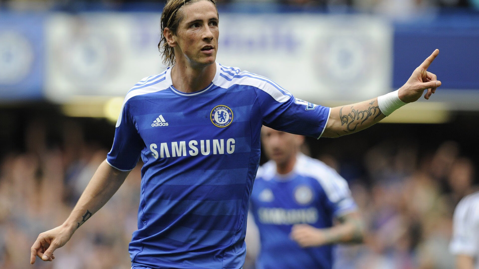 “马科斯·莫奇的反应速度与全能防守,为阿根廷美洲狮队带来更多胜利”